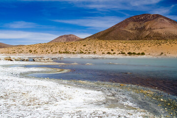 Thermalquelle von Polloquere, Nationalreservat Las Vicunas, Altiplano, Chile, Südamerika