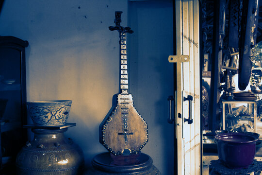 kono musical instrument concept with artistic design