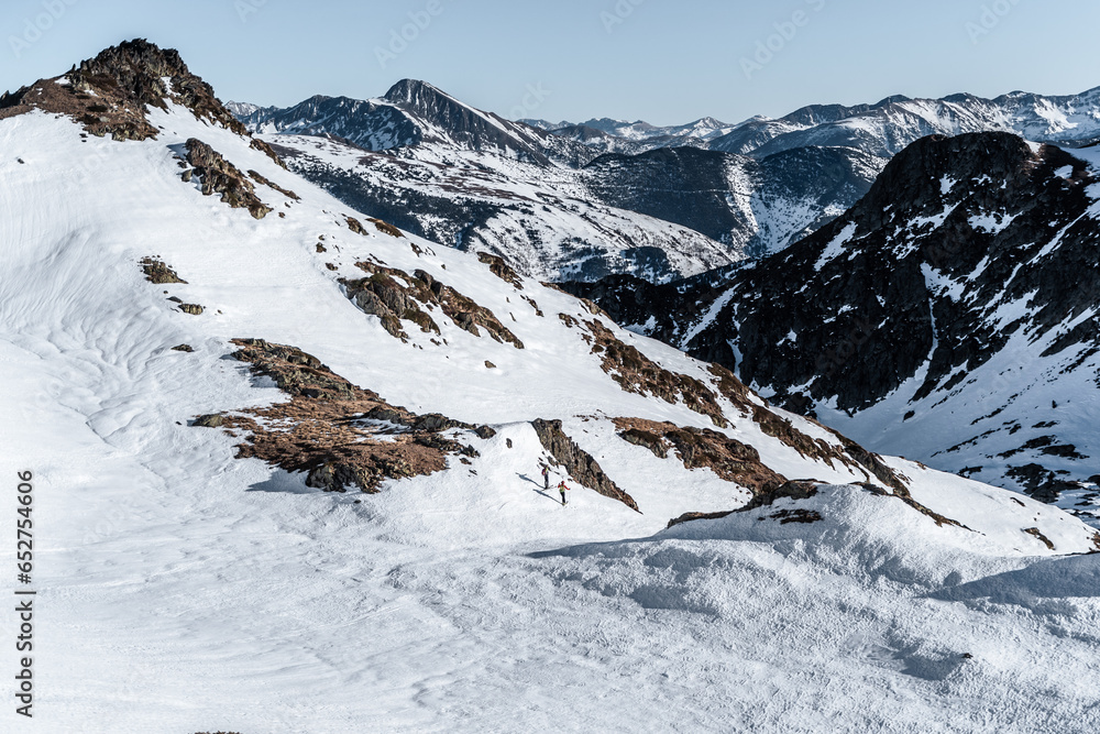 Poster snow-covered mount of pyrenees against the blue sky in winter