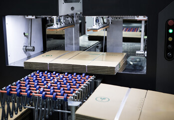 Automatic baler machine. Horizontal balers packing materials.