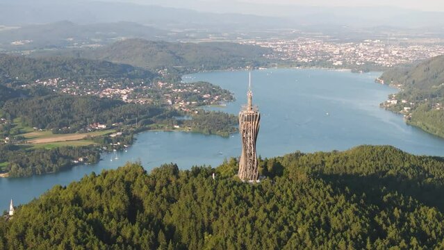 Pyramidenkogel with Klagenfurt and W&ouml;rthersee in the background