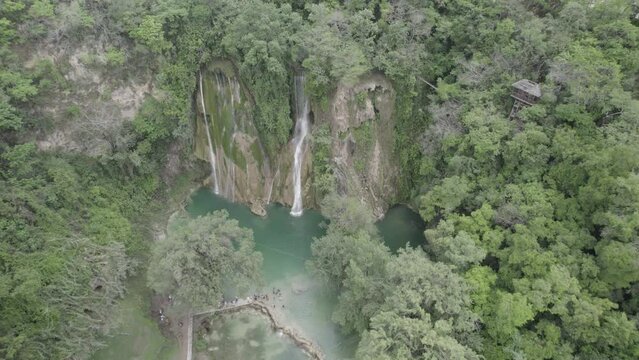 Cascadas Minas Viejas  en la Huasteca Potosina, San Luis Potos&iacute; , m&eacute;xico 