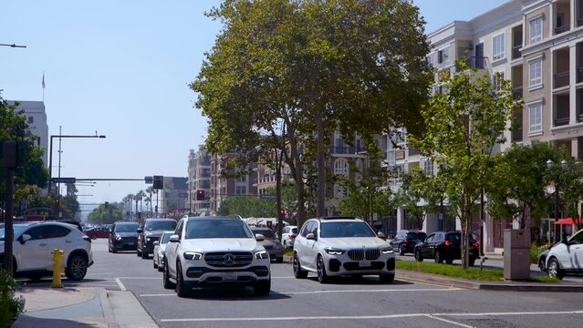 Light Traffic on a Sunny Day in Glendale, California, Cars, Buildings, and Trees