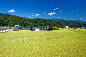 みなかみ町峰越の農村風景