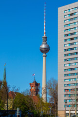 Berlin - Fernsehturm - Zentrum © Schlesier
