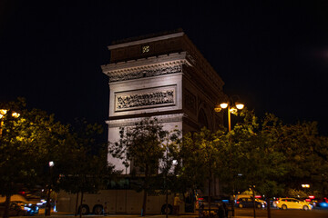 Fototapeta premium arc de triomphe at night