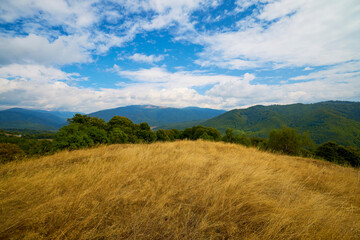 Obraz premium beautiful mountain landscape on a September day in the Carpathian mountains in Romania.