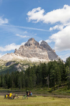 Antorno Lake, Tre Cime di Lavaredo, Belluno Dolomites, Auronzo di Cadore, Belluno District, Veneto, Italy