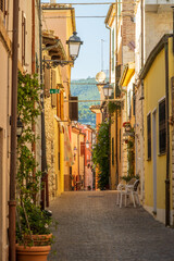 Fototapeta na wymiar Sirolo's Picturesque Narrow Streets, Italy.
