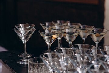 glasses of champagne