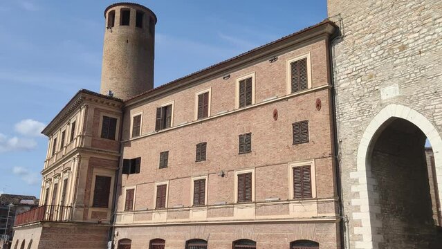 Antico borgo marchigiano Cerreto d'esi