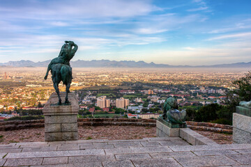 The Lions of Rhodes Memorial in Cape Town, overview over the city