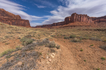 hiking the alcove spring trail, canyonlands national park, usa