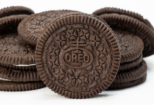 Chocolate cookies with cream filling isolated on white background. oreo on white background