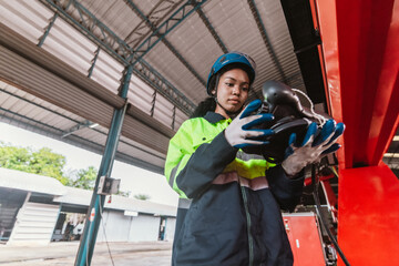 Robotic team boost software, machine, ensure efficiency. Troubleshooting, upgrade for optimal result