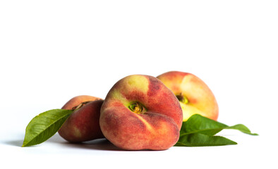 Fototapeta na wymiar Peach fruit isolated on white background
