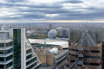 Daytime view of the skyscrapers of the city of London - obrazy, fototapety, plakaty