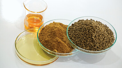 Shrimp and fish food, pellet type, health supplement used to mix in essential oil food. food additives. various of aquatic animal feed products