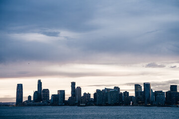 Fototapeta premium Panorama of the Skyline of Jersey at Sunset, New York City, United States