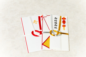 結婚の祝い　6月の花嫁は幸せになれる