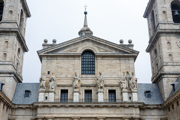 Fototapeta na wymiar Detail from Escorial monastery exterior