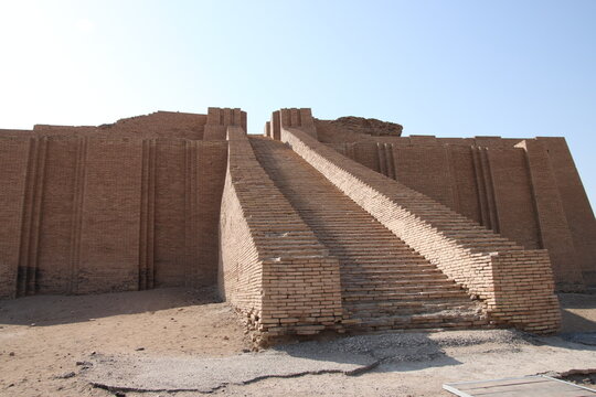 Ziggurat of ur in nasiriyah