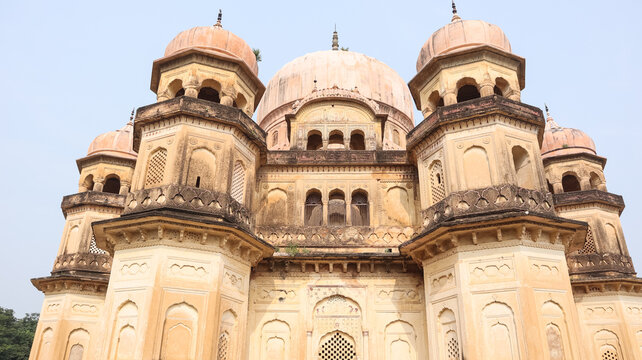 Beautiful Cenotaph of Maharani Kamlapati, Wife of Maharaja Chhatrasal, Mausahaniya, Chhatarpur, Madhya Pradesh, India.