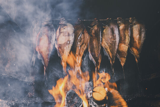 Smoking fish in a smoker clearance
