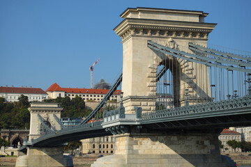 Obraz premium View at the Chain Bridge (Széchenyi) of Budapest, Hungary