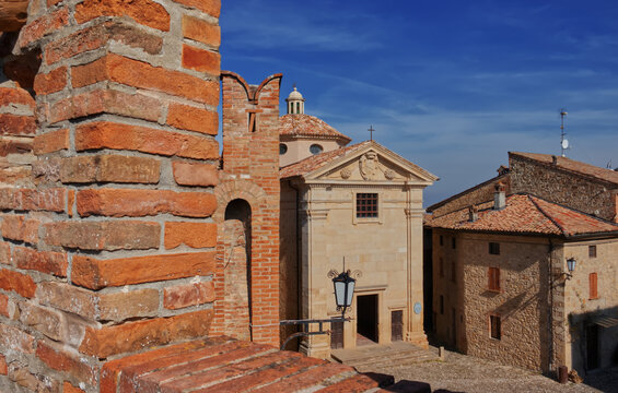 Medieval village of Vigoleno.