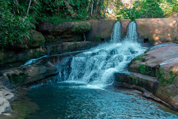 Hermosas cascadas sal de frutas tutunendo, Chocó Colombia