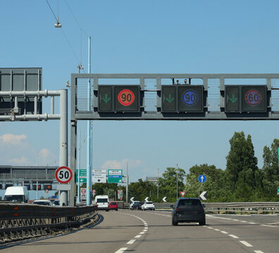 highway with the speed limit at 90 km per hour that connects the cities of Italy near Mestre Venice