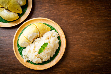 Durian sticky rice on plate