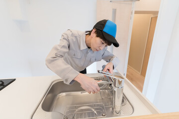 キッチン　水栓の点検・修理