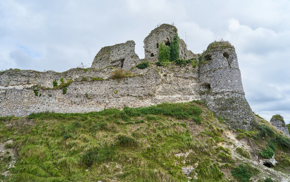 The castle d'Arques-la-Bataille, 12th-century
the commune of Arques-la-Bataille,
the Seine-Maritime,
France  