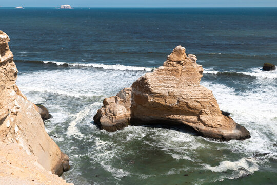 Paracas - Peru National Reserve , La Catedral