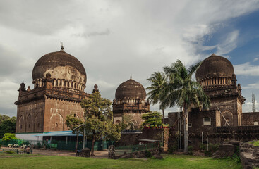 Hazrat Abdul Razak Qadri Dargah Jod Gumbaz is a mosque and temple in Vijayapura. Karnataka. India.