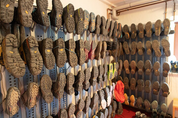 Hüttenraum für Schuhe