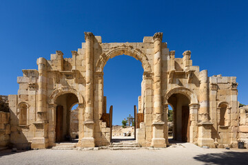 Obraz premium The Archaeological site of Jerash, Jarash, Roman Ruins in Jordan, Middle East