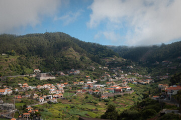 Fototapeta na wymiar view from the mountain in madeira, portugal