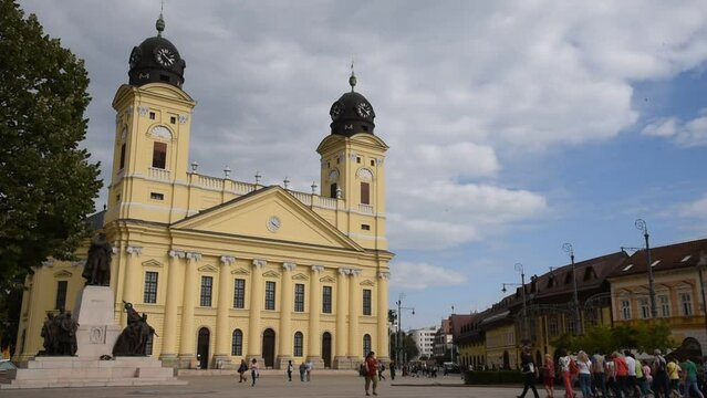 Hungarian town main square with The great church 