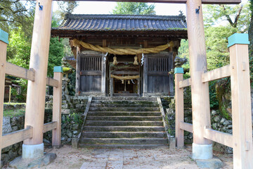 Fototapeta na wymiar パワースポットの廣瀬神社の入口
