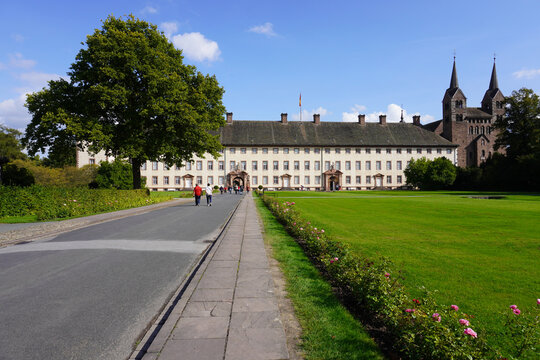 Blick auf Schloss Corvey bei H&ouml;xter