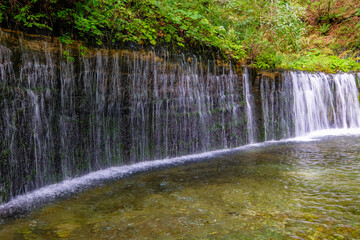 長野県軽井沢町の白糸の滝