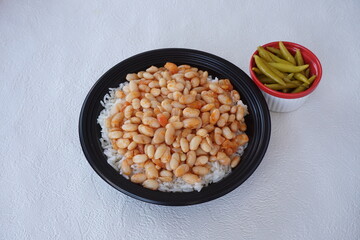 Rice with beans and pickled hot peppers