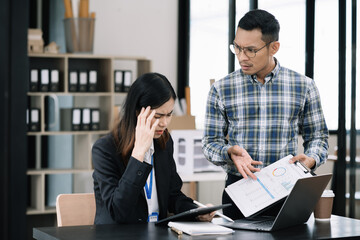 Boss is angry and blames the staff for poor work, the team leader's failure is not satisfied with the report. Failed teamwork concept