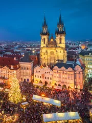 Zelfklevend Fotobehang Christmas market in the old town of Prague, Czech Republic © Mapics