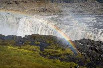 Fotobehang A Rainbow at Iceland's Hafragilsfoss Waterfall in Vatnajokull National Park © Zack Frank