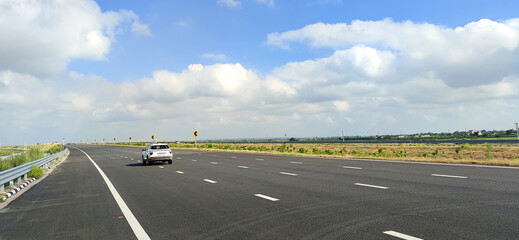 Indian expressway Delhi to Mumbai