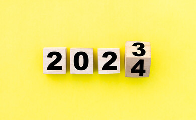 2023 to 2024 on wooden cube